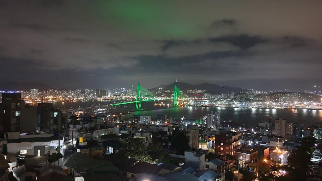 Mirage Yeondo Ocean view Rooftop photo 4
