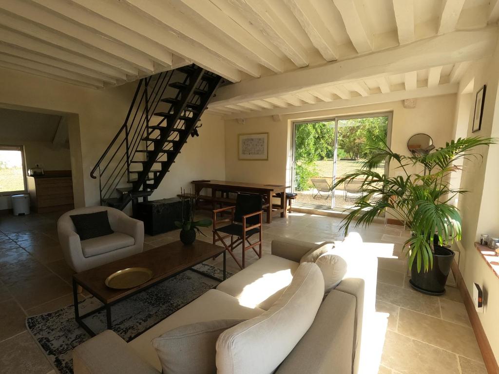 Château des Nouies photo 2