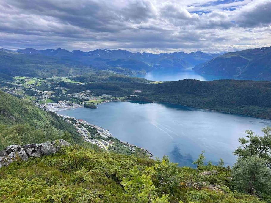Nakkentunet - familievennlig hus på gårdstun. photo 1