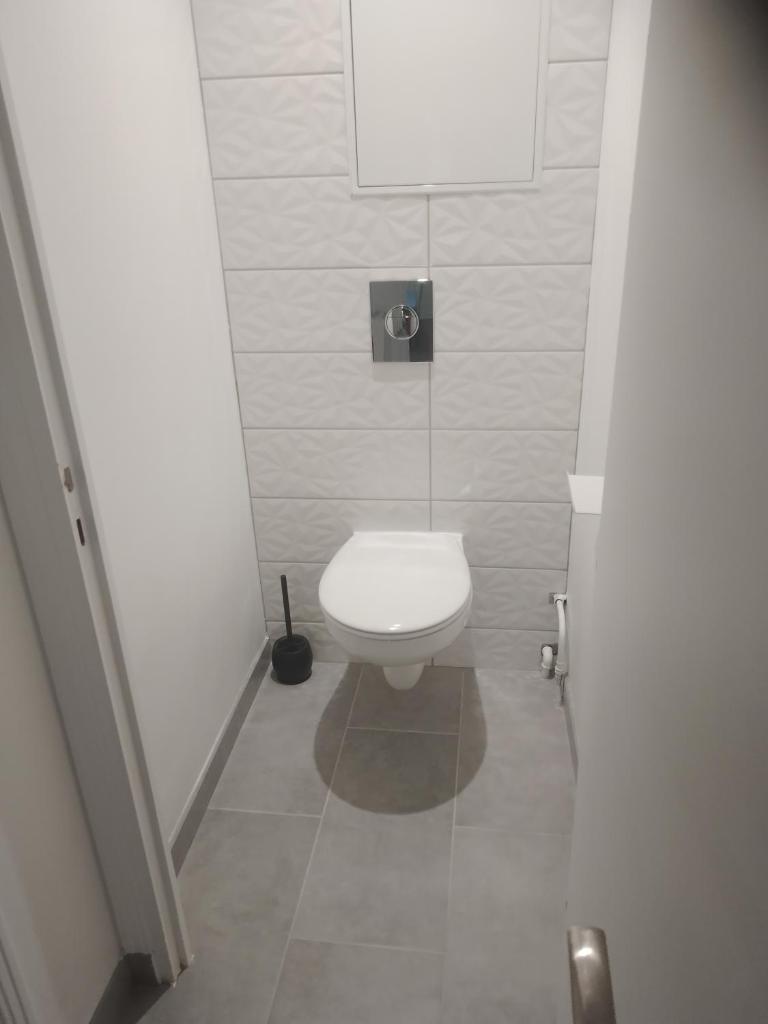 appartement T2 neuf et design photo 4