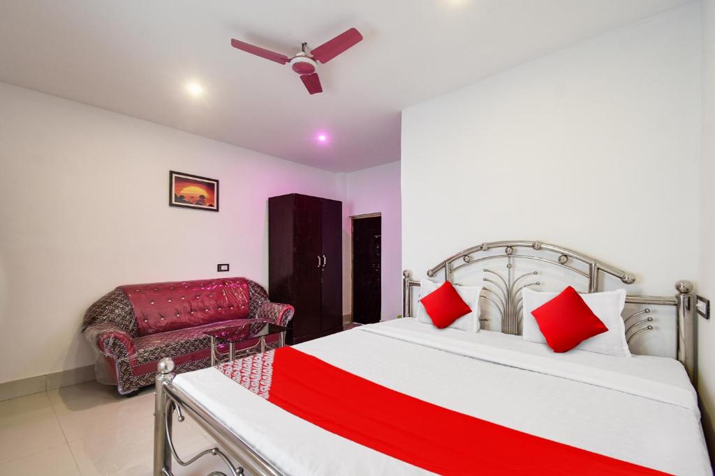 OYO Flagship Mango Leaf Hotel & Restaurant photo 1