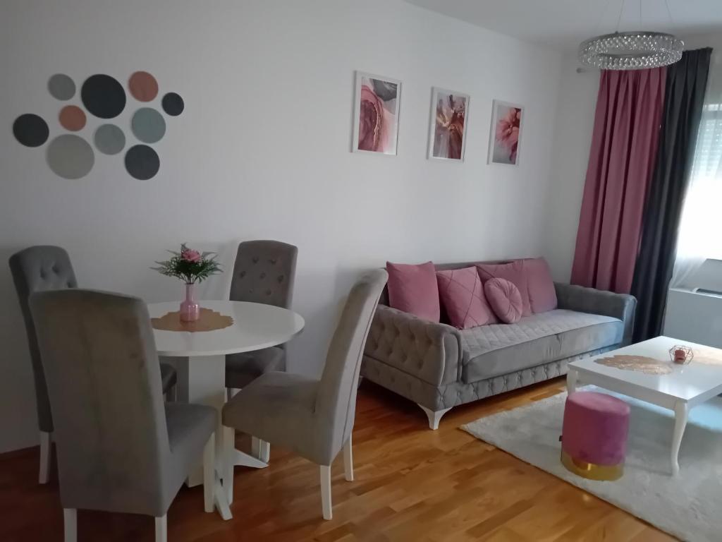 Skyline apartment photo 2