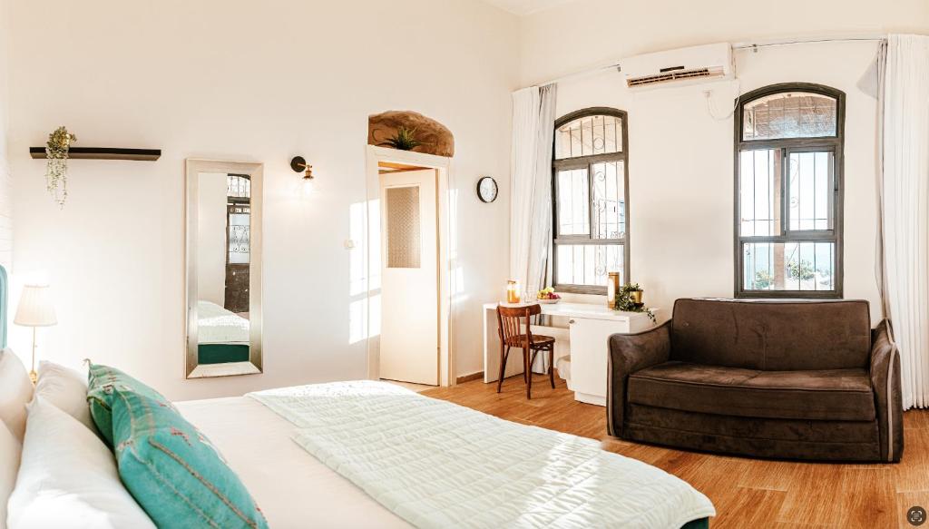 Maim Haim Tzfat - Boutique Suites Prime location Old City Tzfat photo 2