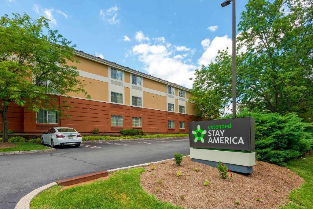 Extended Stay America Suites Piscataway Rutgers University image