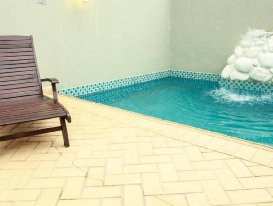 Apartamento Central - Andar alto photo 3