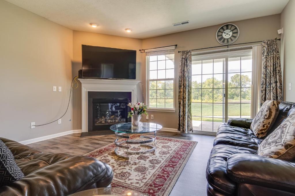 Plainfield Vacation Rental about 13 Mi to Indianapolis photo 4