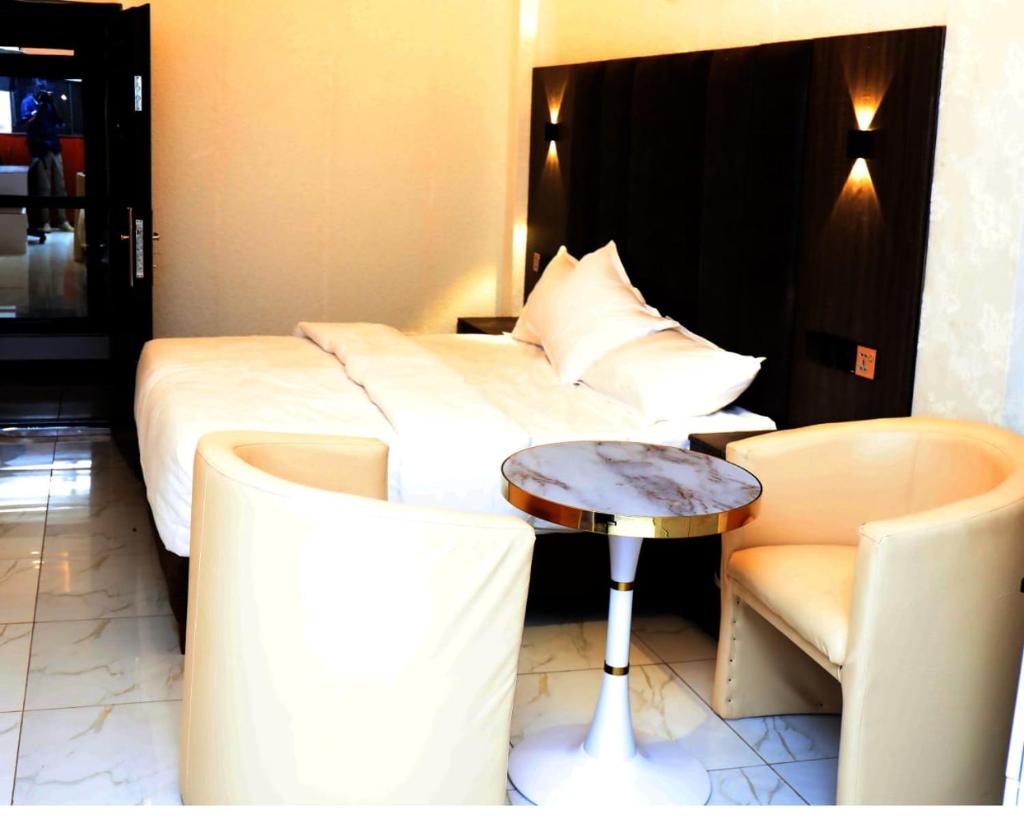 Texas Royal Hotel photo 4