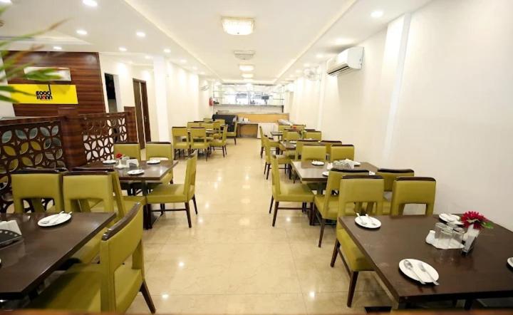Hotel King's way photo 2
