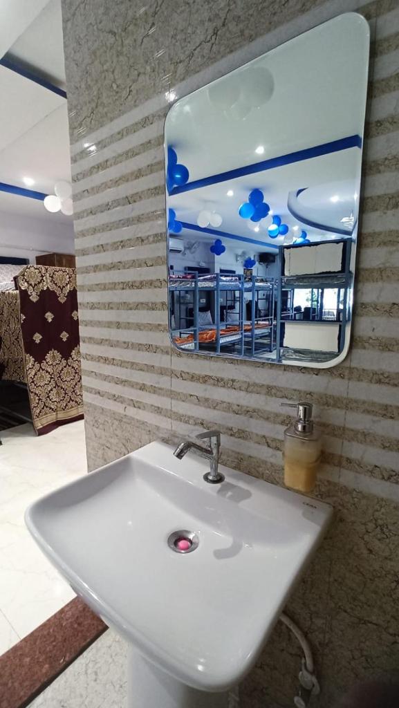 Laxmi Dormitory photo 4