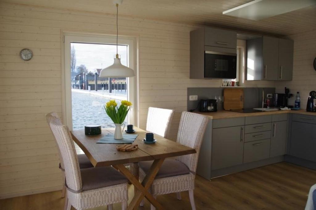 Hausboot Liliput photo 4