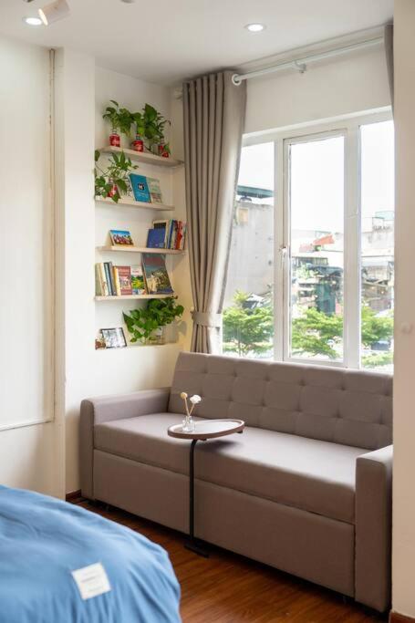 Minimalism/3pax/Natural Light/Balcony