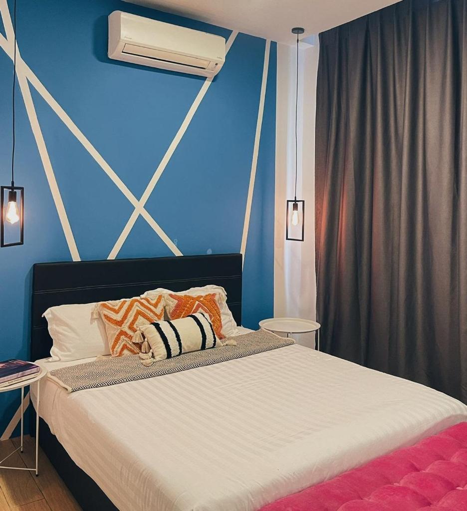 Pleasant Amenities ITCC Manhattan Suites photo 4