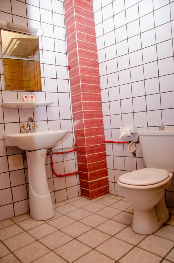 SUP HOTEL photo 2