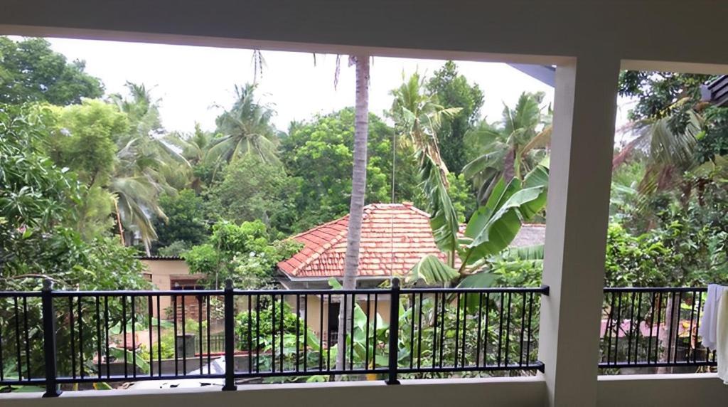 Apartment located 5 minutes from Ja Ela town photo 3