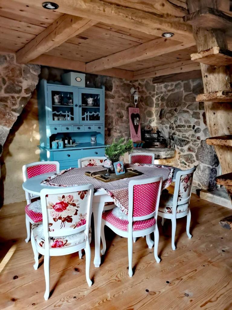 Villa Festina Lente - cosy & authentic villa with private heated pool photo 4