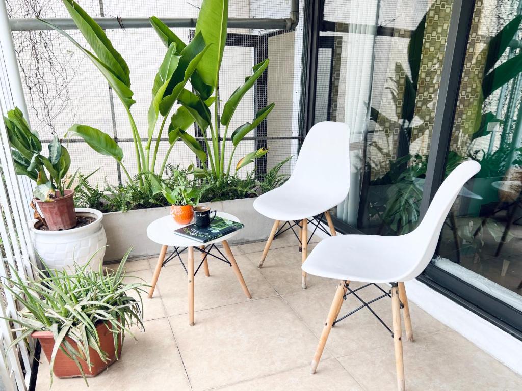 2BR/Rooftop/elevator/150m to Hoan Kiem Lake