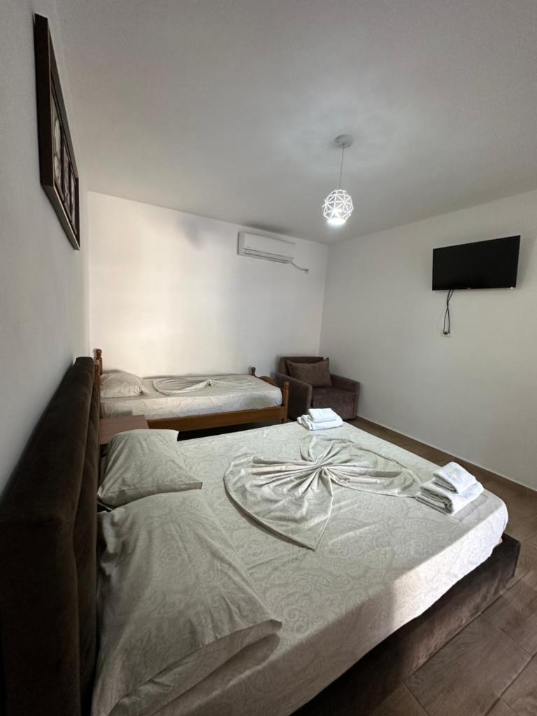 Jona Rooms photo 3