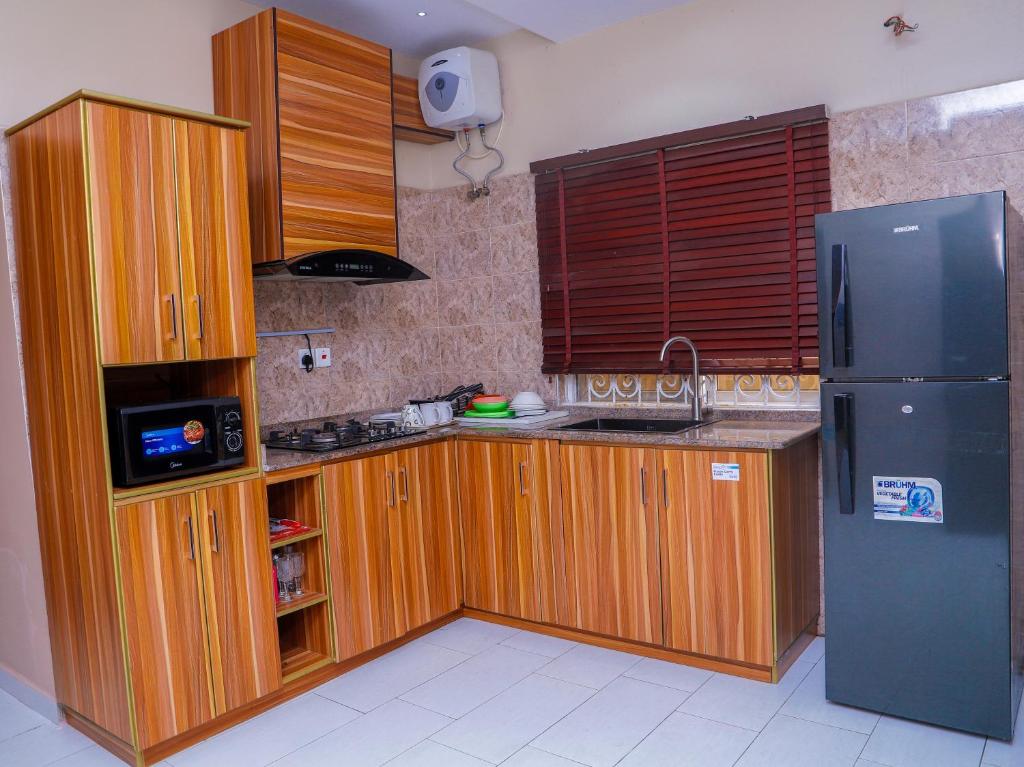 E&T Luxury Apartments photo 4