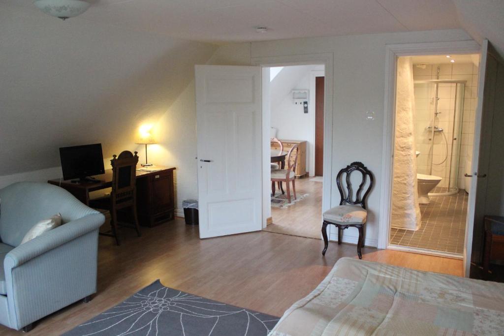 Skivarps Gästgivaregård Room Type - Superior Room with Spa Bath