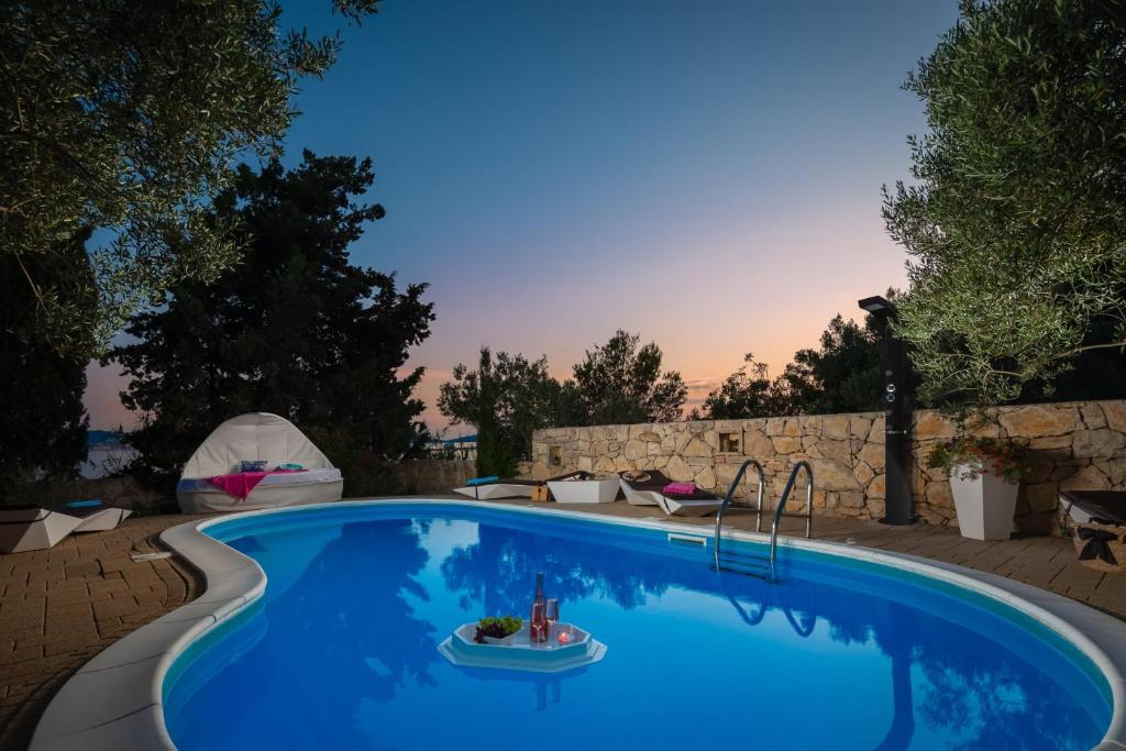 Luxury Villa Bella Vista with Swimming Pool photo 2