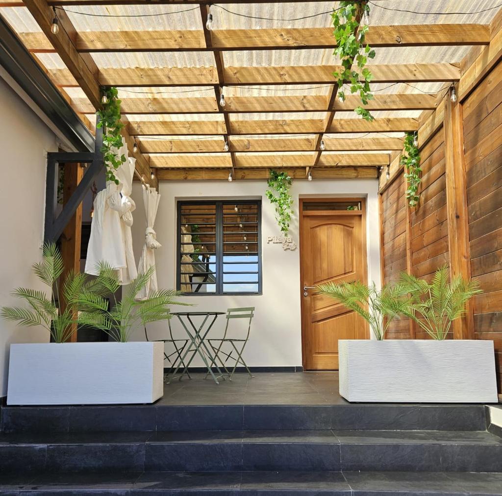 ECOLODGY Suites Villa photo 3