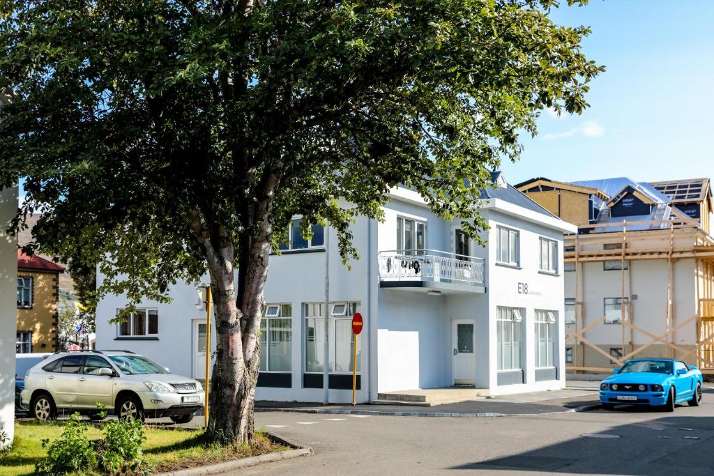 E18 Apartments photo 3