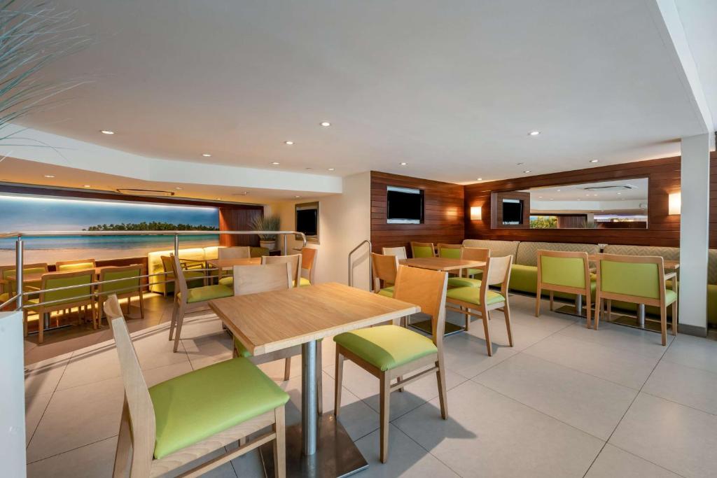 Condado Palm Inn San Juan, Tapestry Collection by Hilton photo 3