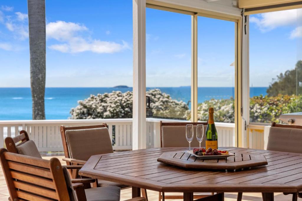 Charlesworth Bay Beach House photo 4