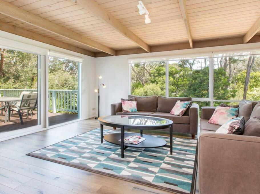 BLAIRGOWRIE TREETOPS..location location location