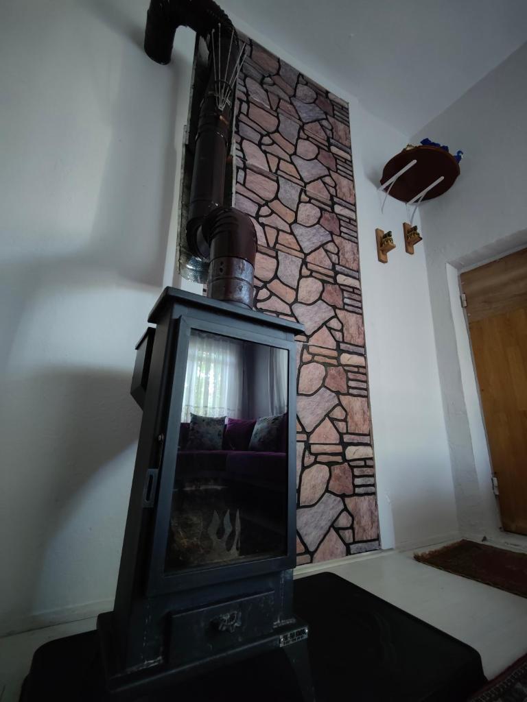 Cosy Cottage with fireplace and garden - Close to City centre and Skii Resort photo 2
