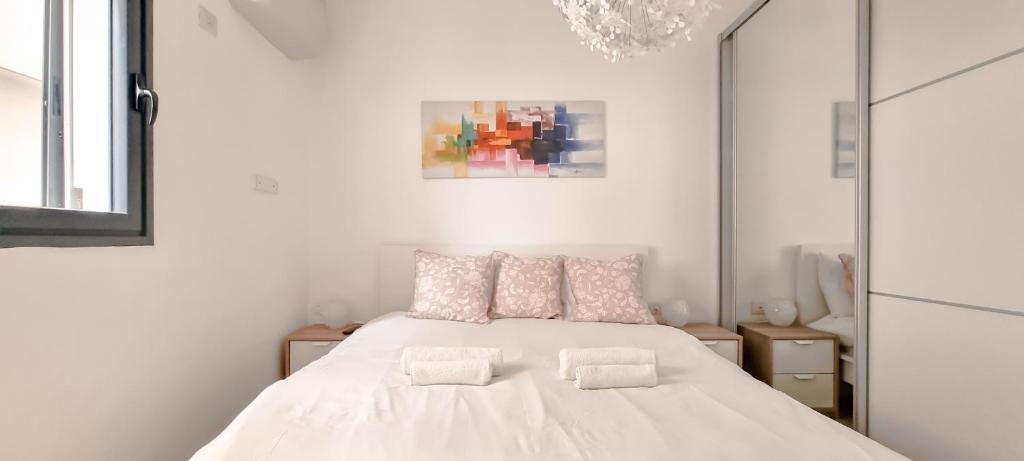 BnBIsrael apartments - Ben Yehuda Nuage photo 1
