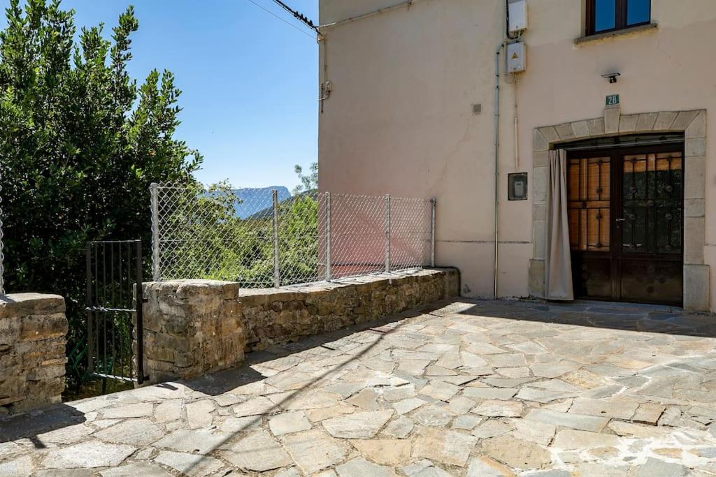 Casa Feli - APARTAMENTO con JARDÍN PRIVADO en los PIRINEOS photo 1