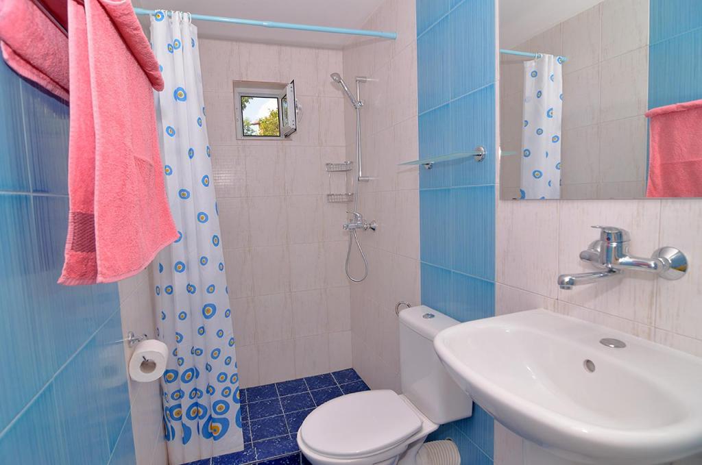 Royal Villas photo 2