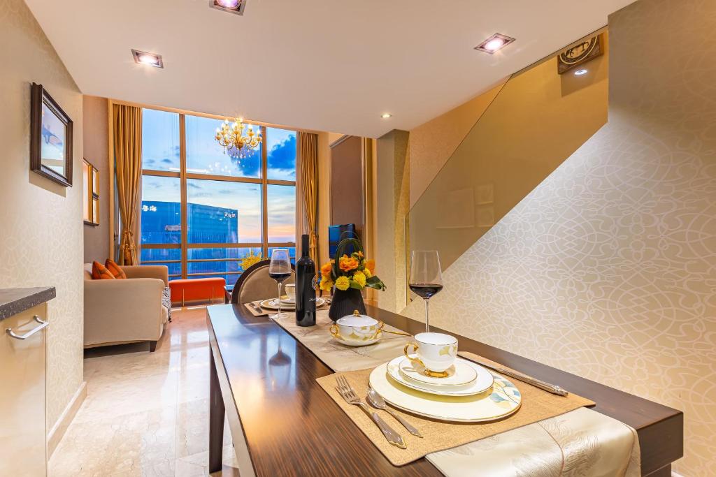 WAIFIDEN Guangzhou Grand View Golden Palace Apartment - Free shuttle bus during the Canton Fair photo 3