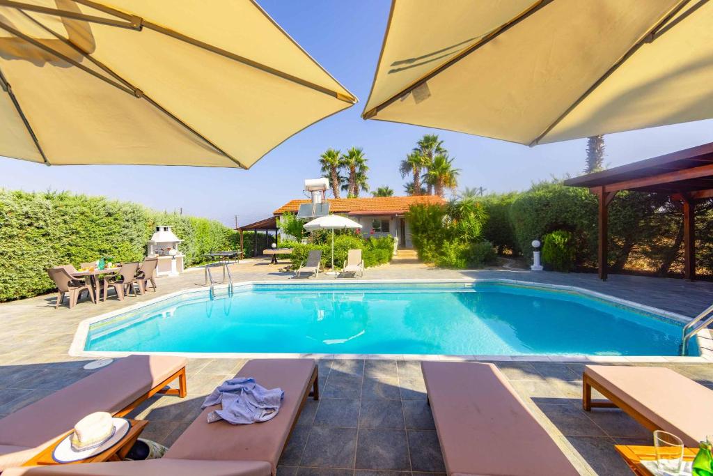 Villa Joelena photo 1