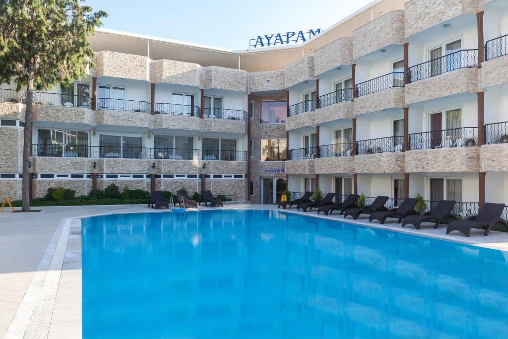 Ayapam Hotel photo 2