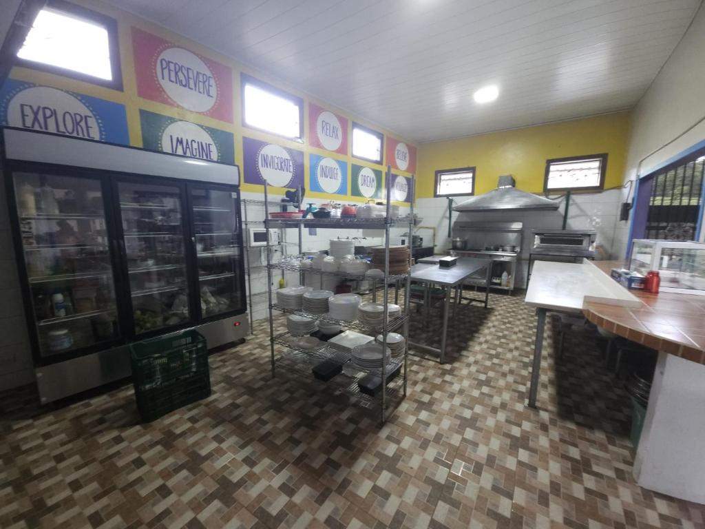 Toucan Lane Hotel and Restaurant photo 3