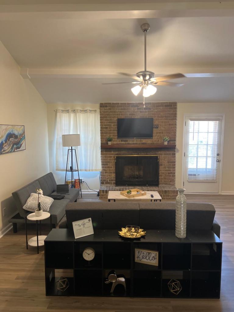 Home Columbia, near fort Jackson photo 3