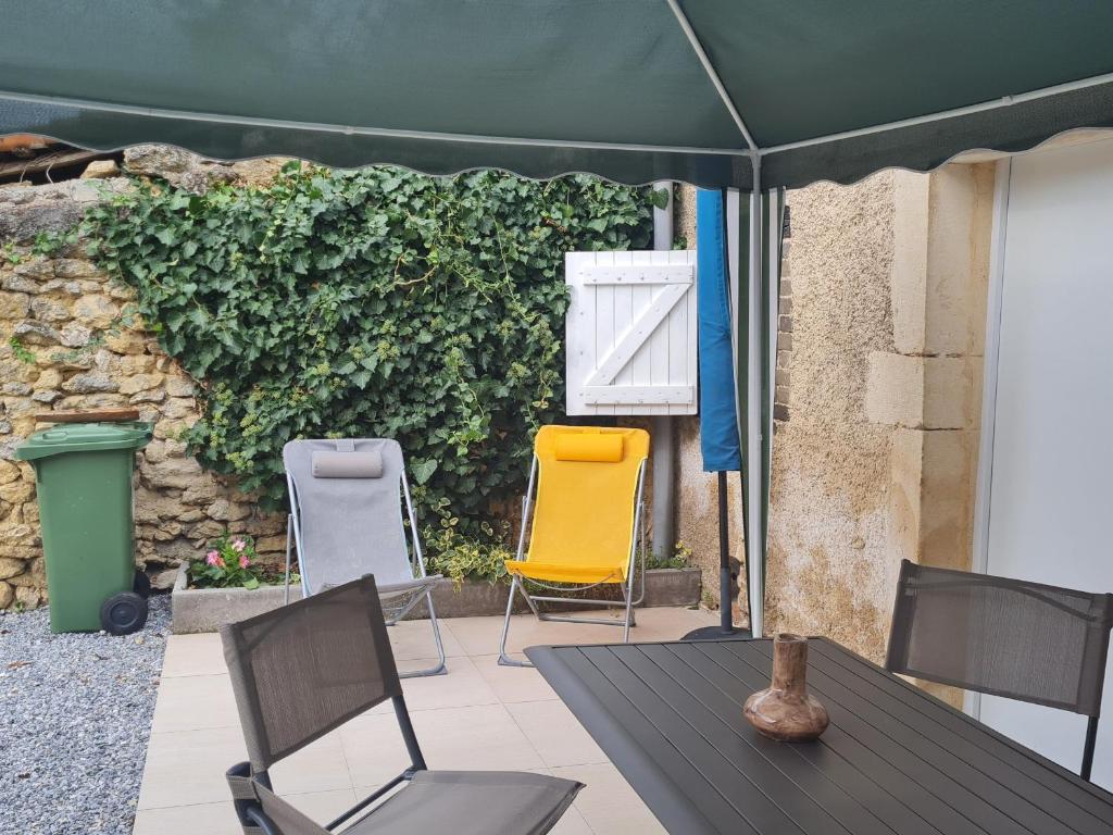 Gîte Buxières-sous-les-Côtes, 2 pièces, 4 personnes - FR-1-585-90 photo 4