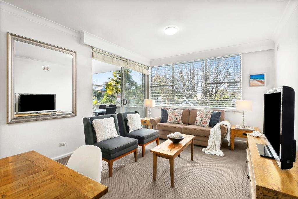 RAG03 - Balmoral Bliss - Spacious 2 Bedroom Beach Apartment photo 4