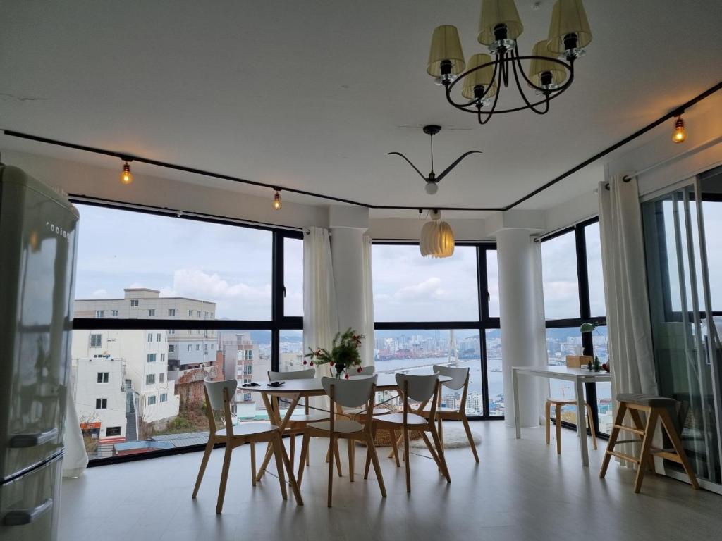 Mirage Yeondo Ocean view Rooftop photo 3