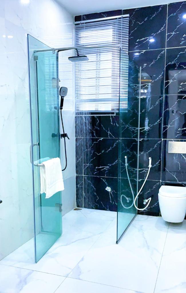 Contemporary 4-Bedroom Villa with VR Room and Starlink Internet - Ifemide Estates photo 2