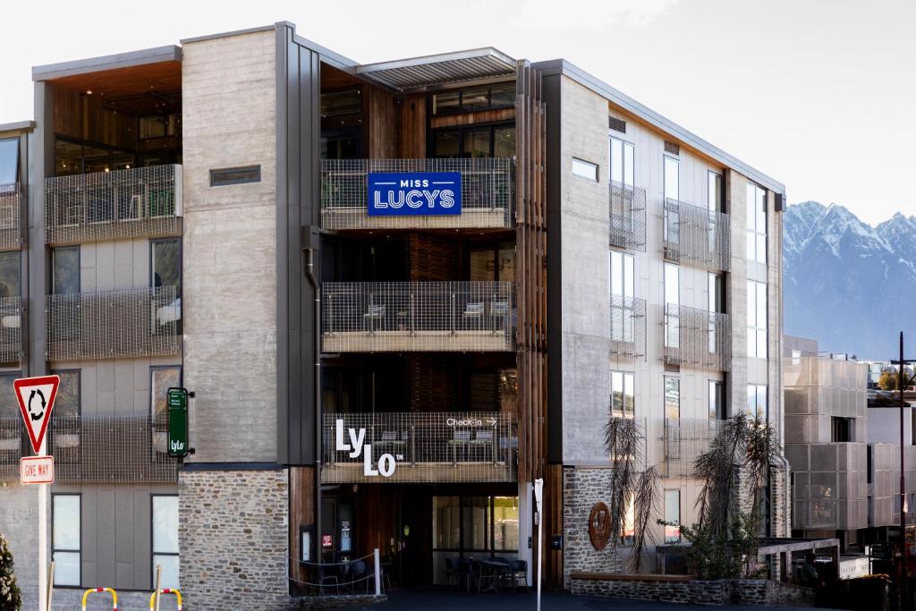 LyLo Queenstown photo 3