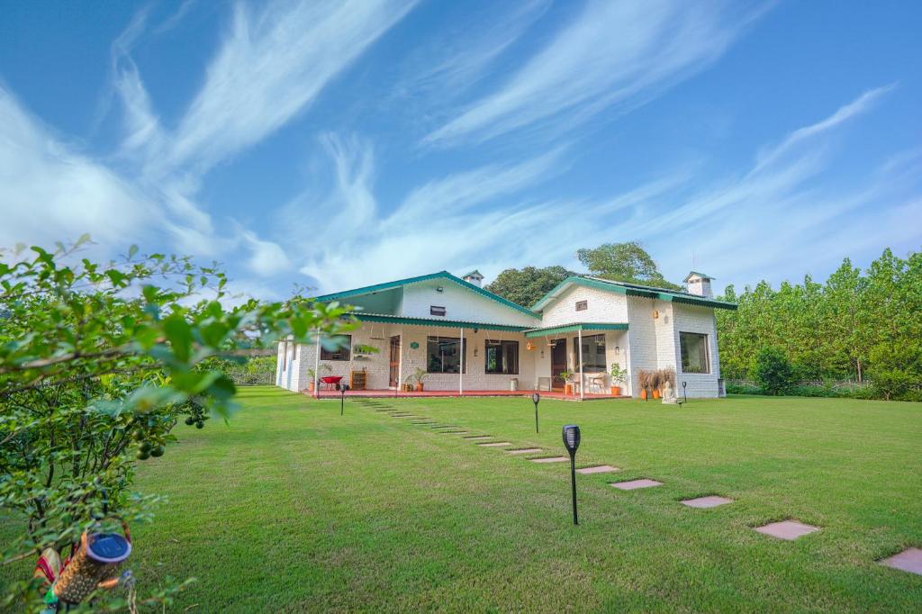 SaffronStays The Lodge at Dalewal, Hoshiarpur photo 2