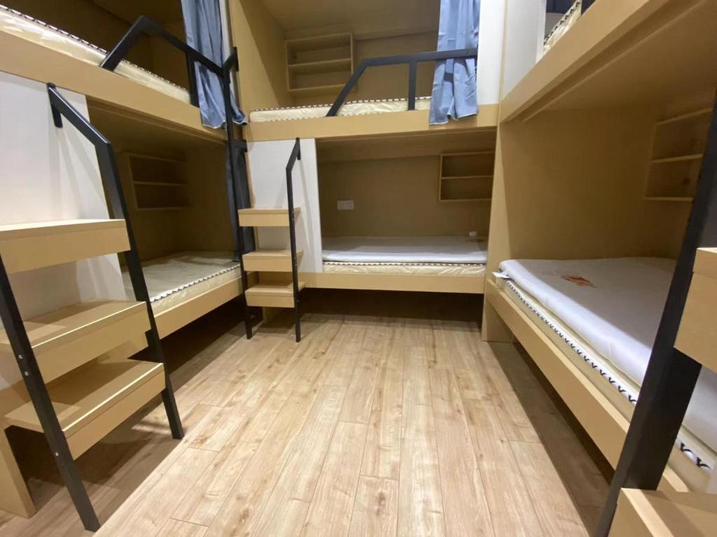 Chengdong Yishu Inn Youth Hostel photo 3