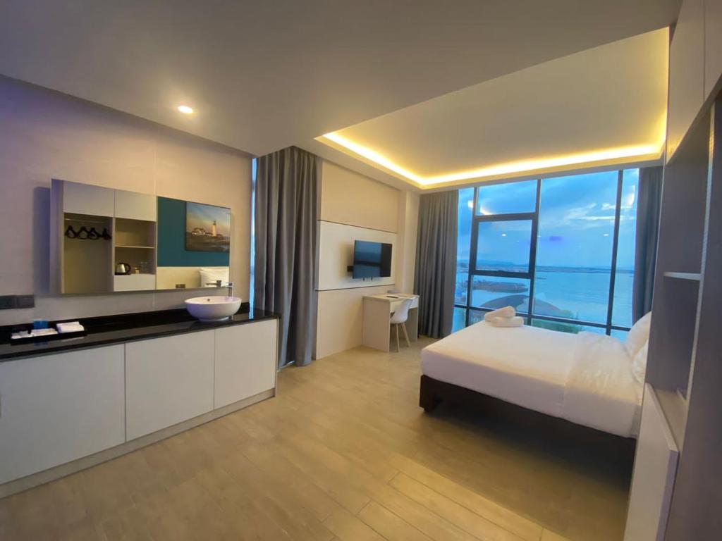 Lighthouse Hotel Semporna Room Type - Standard King Room