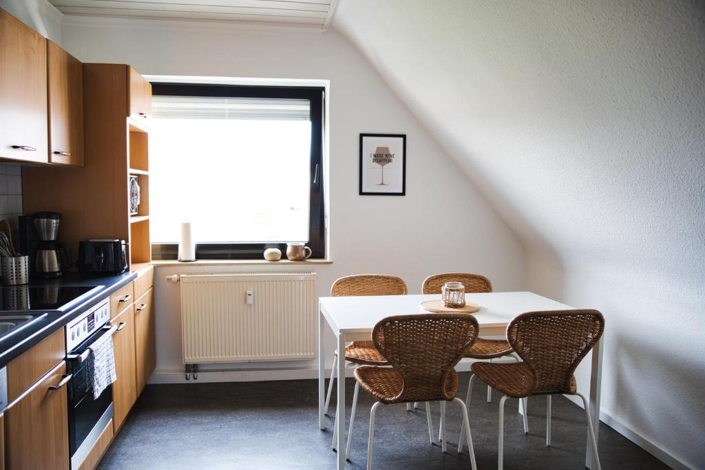 DG-Wohnung mit sonnigem Balkon photo 4