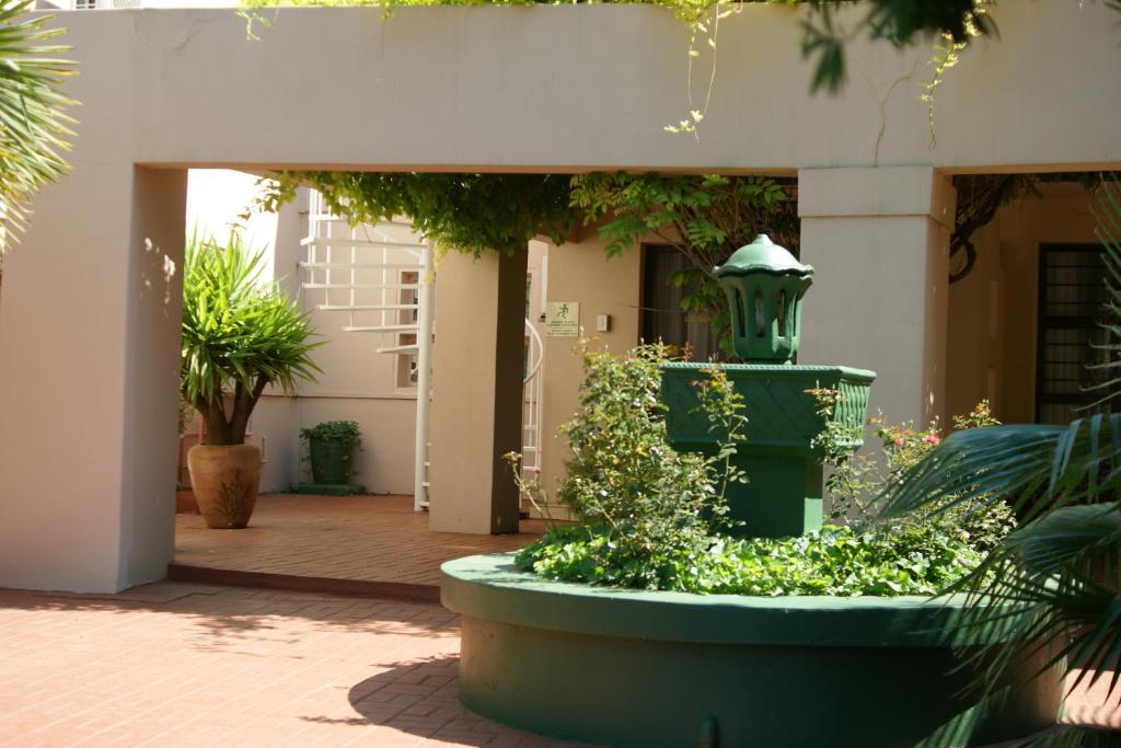 Lakeside Guesthouse photo 3