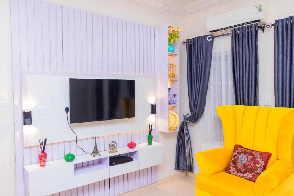 ACE Apartment