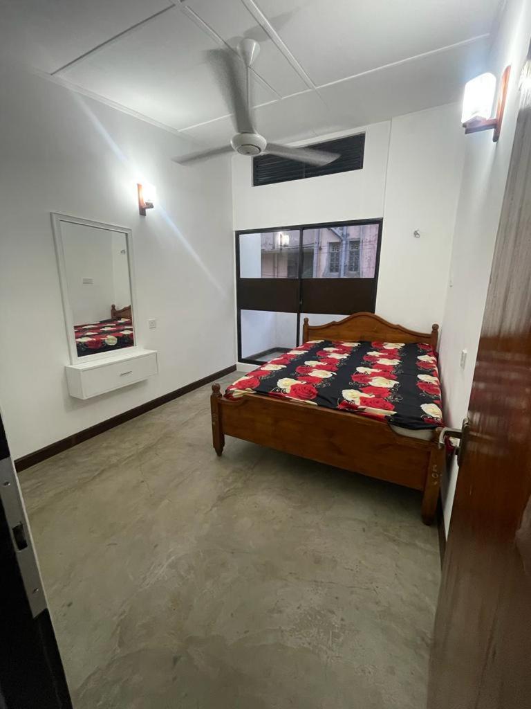 Leo's Home Bamba (Colombo 4) photo 1